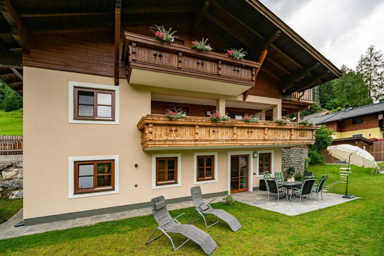 Lakeside Appartments Goldegg Exterior photo